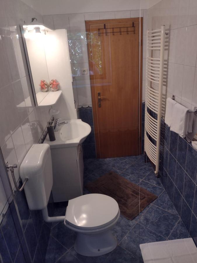 Kalauz Rooms Lozovac Esterno foto